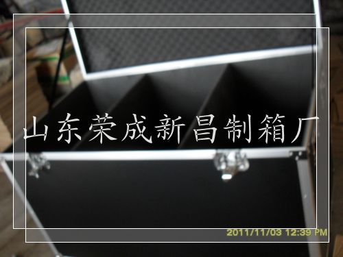 칤
